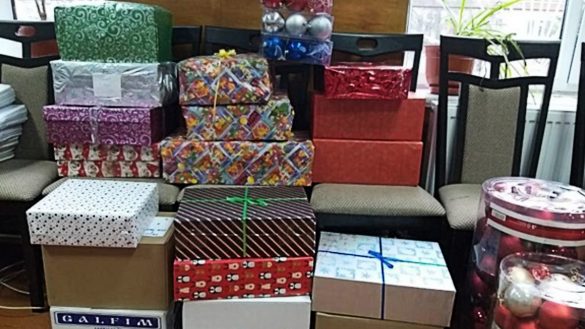 Colectarea cadourilor pentru copii nevoiași